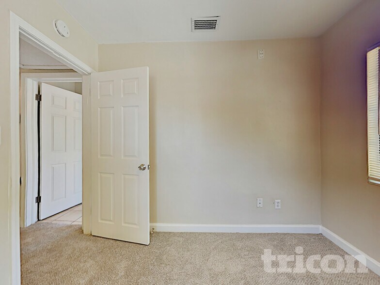 Building Photo - 11975 Cornelius St