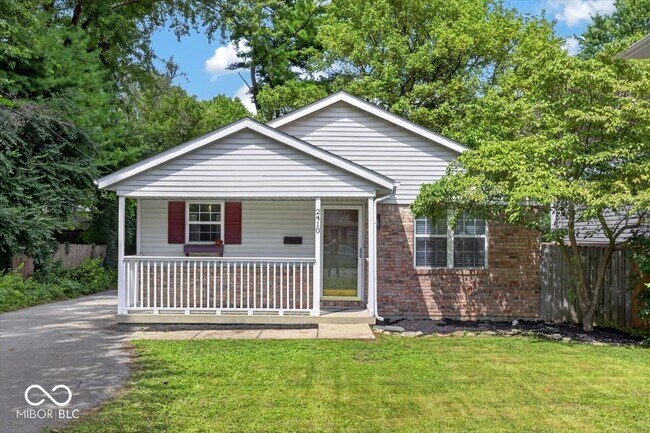 Building Photo - 2410 Dell Zell Dr