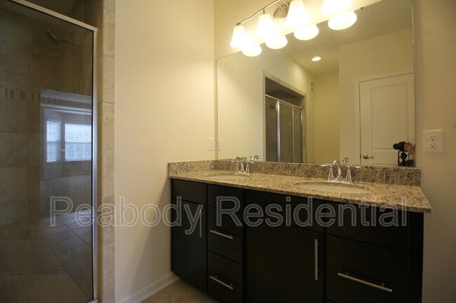 Building Photo - 13615 Air and Space Museum Pkwy