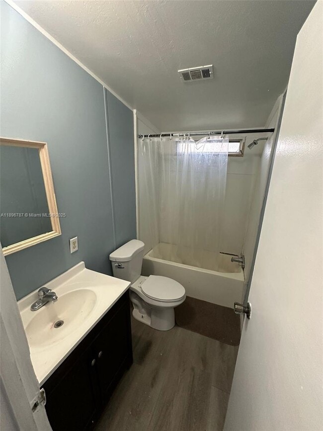 Building Photo - 11863 Atlantic Cir