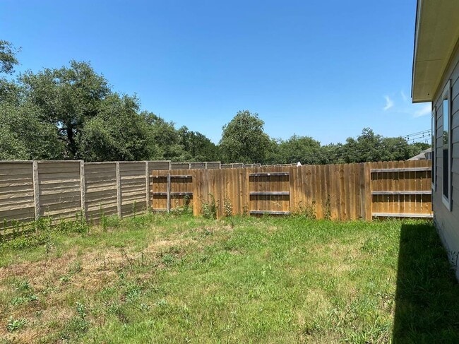 Building Photo - 241 Syrah Ct