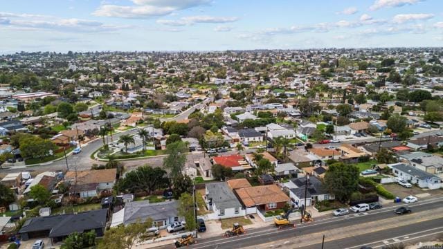 Building Photo - 1916 Skyline Dr