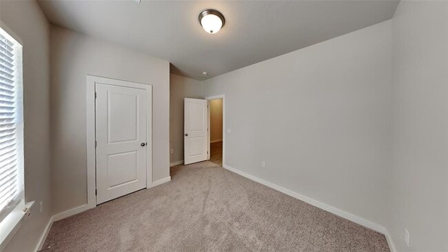 Building Photo - 11659 Split Oak Cir