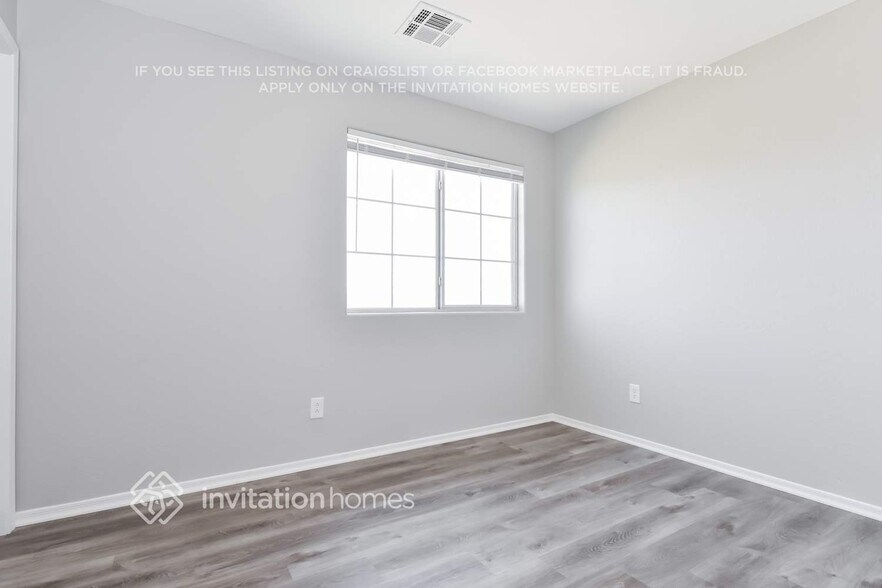 Building Photo - 22229 W Devin Dr