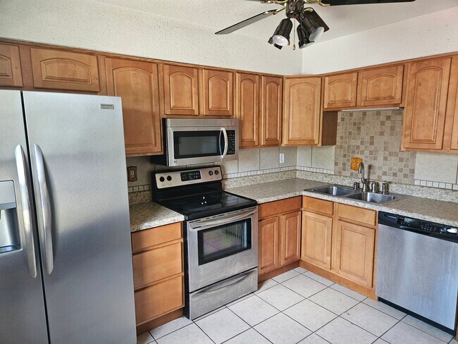 Building Photo - 148 Glen Acres Ct