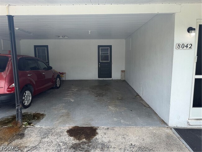 Building Photo - 8042 Cleaves Rd