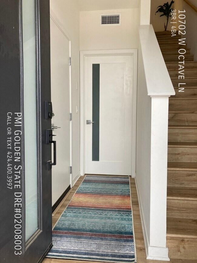 Building Photo - 10702 Octave Ln