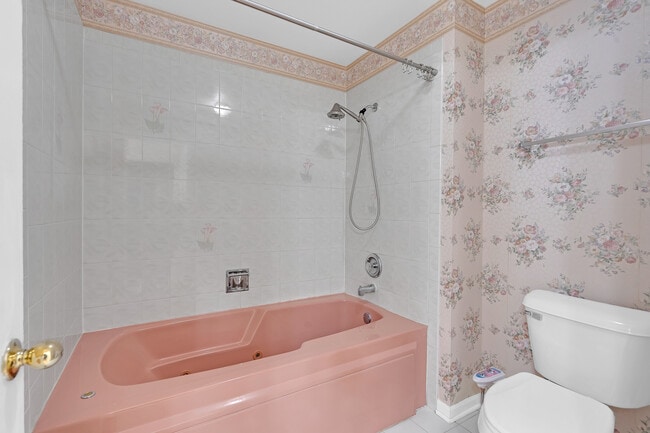 Building Photo - 7910 Belle Rive Ct