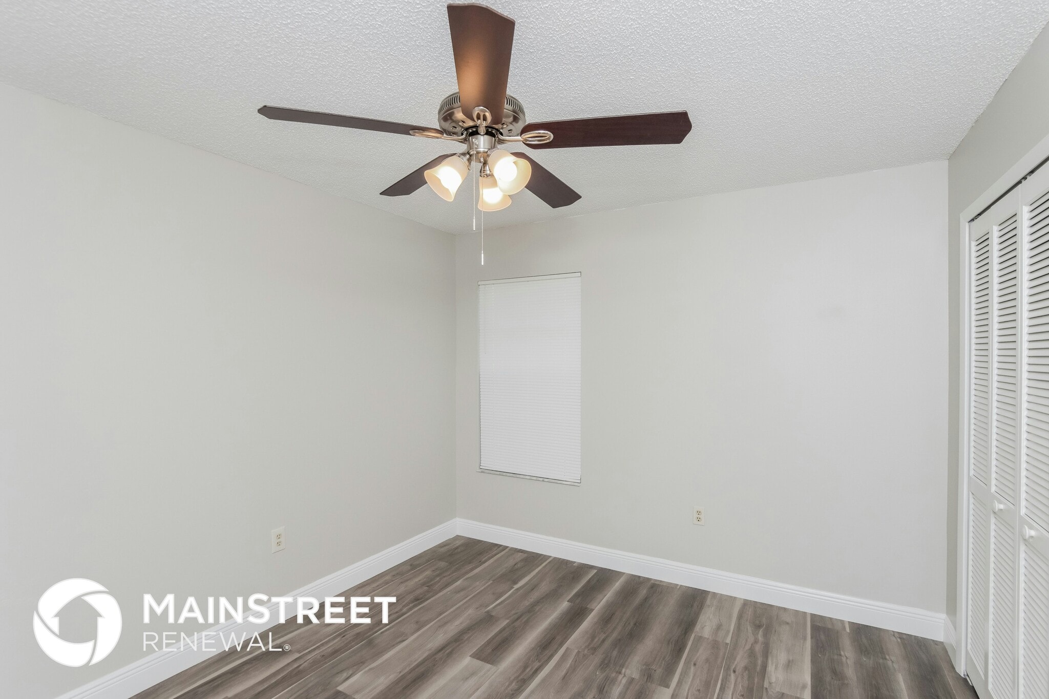 Building Photo - 707 Isar Ave NW