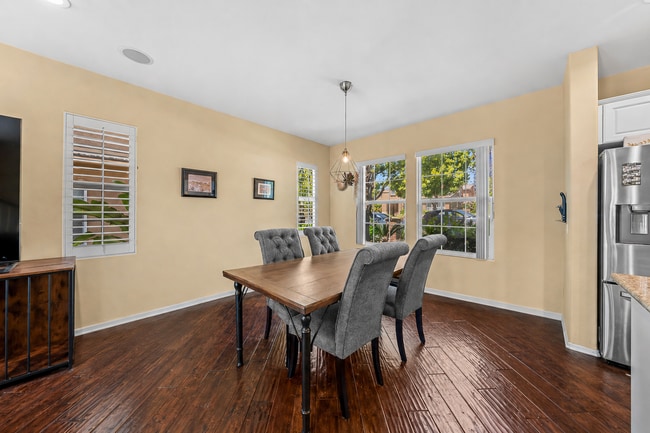 Building Photo - 1732 Wolf Canyon Loop