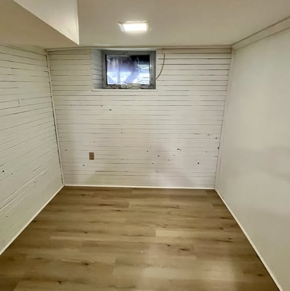 Building Photo - 135 N Carol Blvd