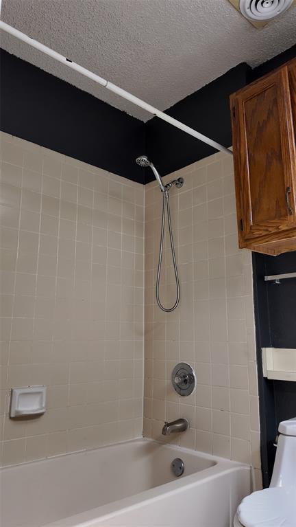 Building Photo - 12331 Yarmont Way