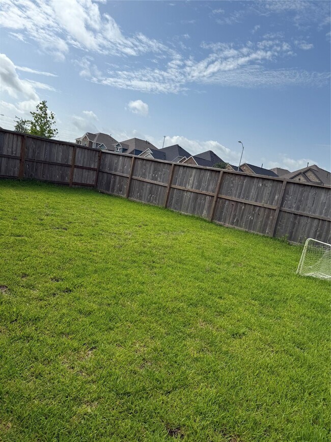 Building Photo - 31127 Mahogany Fir Trl