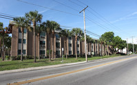 Building Photo - Central Court