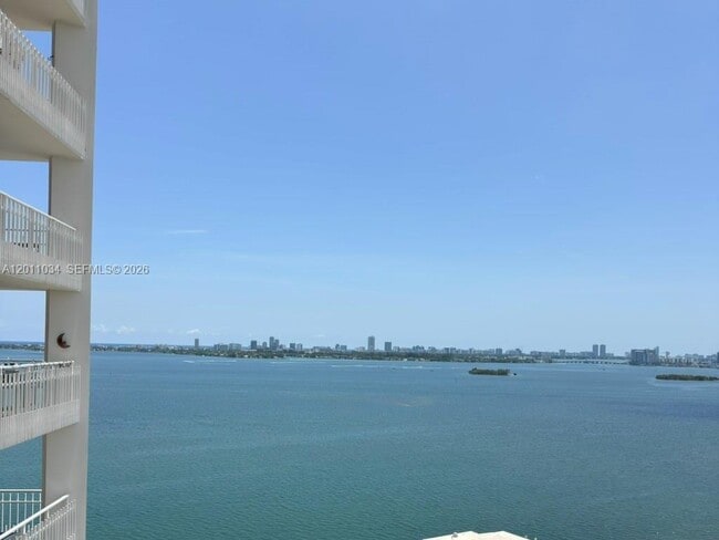 Building Photo - 4000 Towerside Terrace