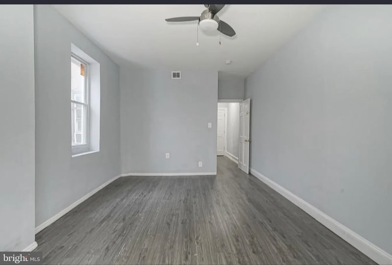 Building Photo - 5847 Willows Ave