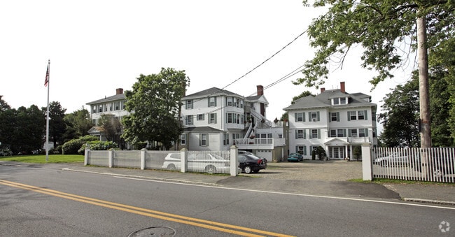 Primary Photo - Edgehill Condominiums