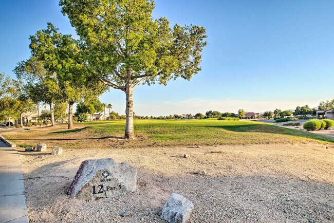 Building Photo - 17824 N Stone Haven Dr