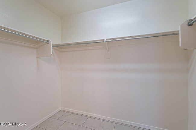 Building Photo - 2790 W Checkerspot Dr