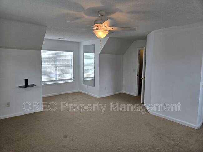 Building Photo - 3019 Woodington Pl