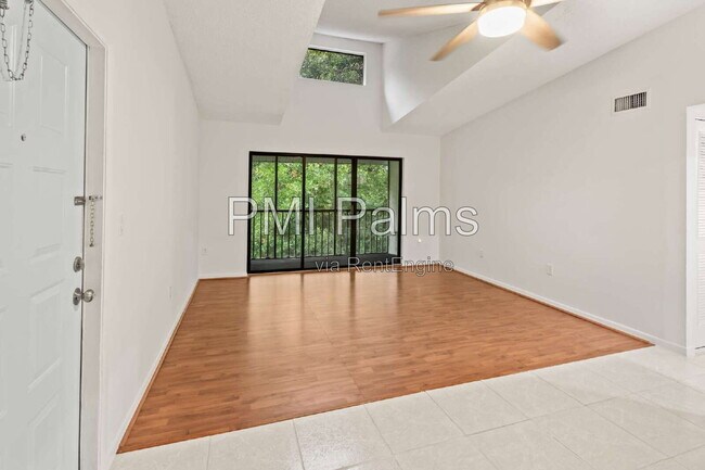 Building Photo - 1236 Pine Ridge Cir W