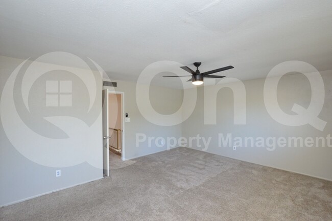 Building Photo - 4028 N Granite Reef Rd