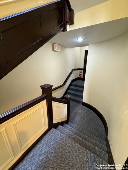 Building Photo - 55 Ashford St