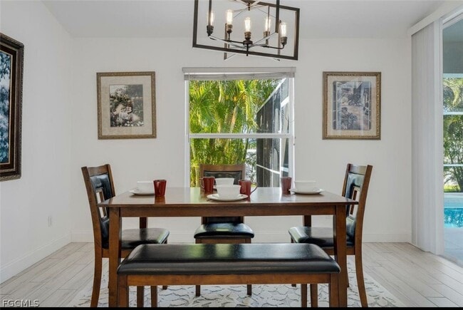 Building Photo - 1724 SW 31st Ln