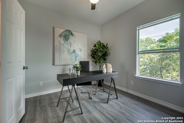 Building Photo - 310 Gabriel-