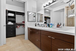 Building Photo - 17902 La Cantera Pkwy