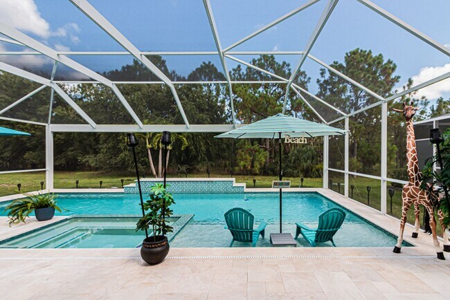 Building Photo - Seasonal or Annual Luxury Home With Pool in Reflection Lakes