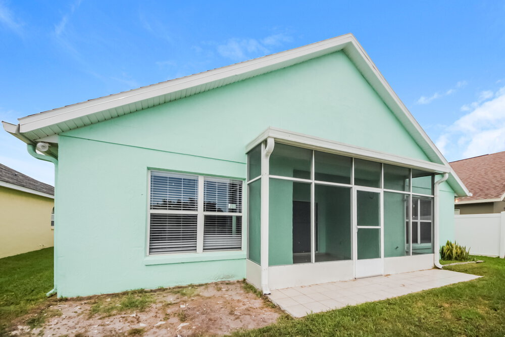Building Photo - 1340 Sierra Cir