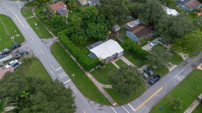 Building Photo - 202 NW 92nd St