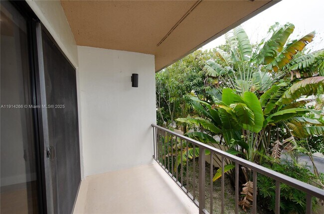 Building Photo - 8281 SW 128th St