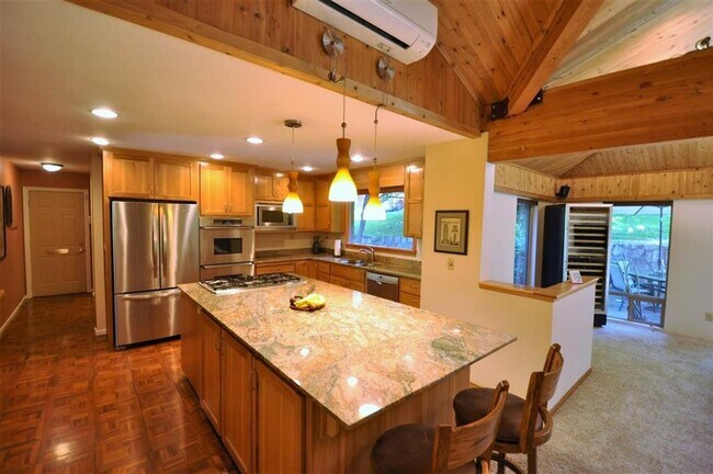 Building Photo - **COMING SOON**Stunning Mid Century Rancher