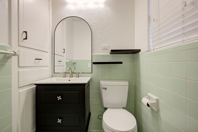 Building Photo - 1318 Glenwood St