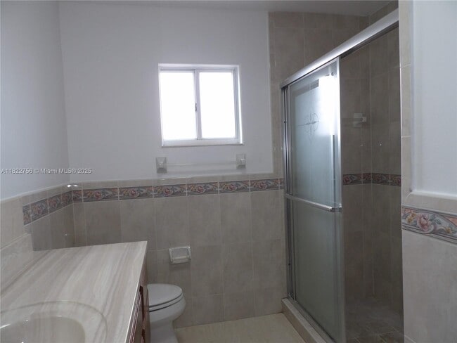 Building Photo - 5411 SW 158th Ct