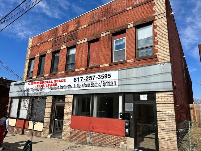 Building Photo - 282-286 Main St