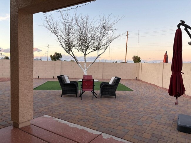 Building Photo - 7408 W Wolf St