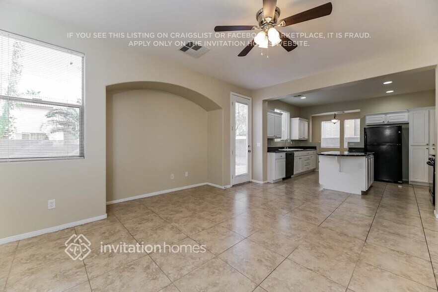 Building Photo - 1290 Cornet St