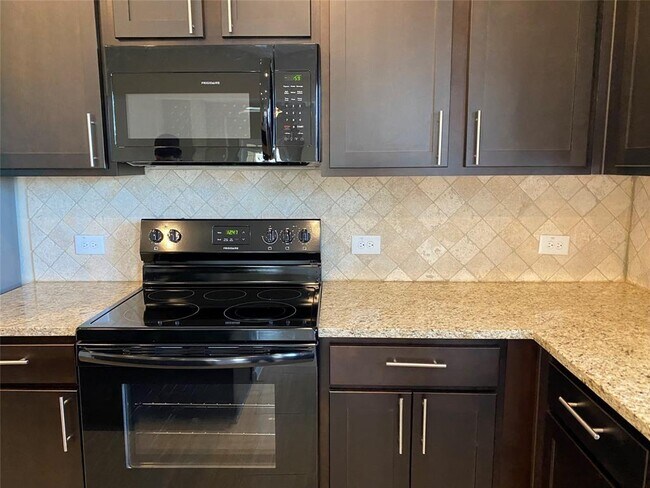 Building Photo - 510 Marklawn Ln