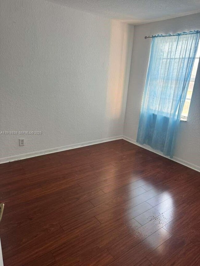 Building Photo - 3970 NW 90th Way