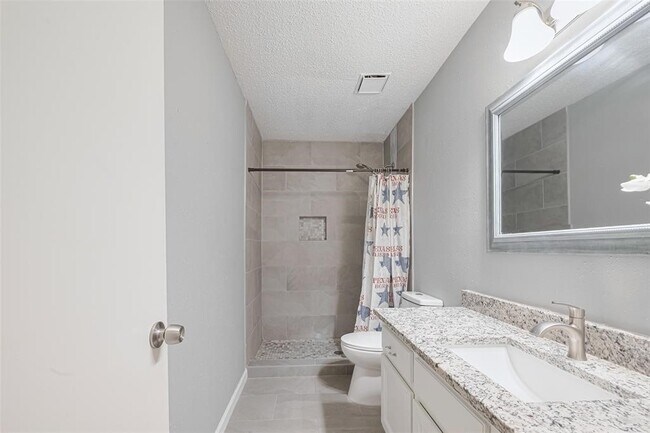 Building Photo - 6452 Kentwick Dr