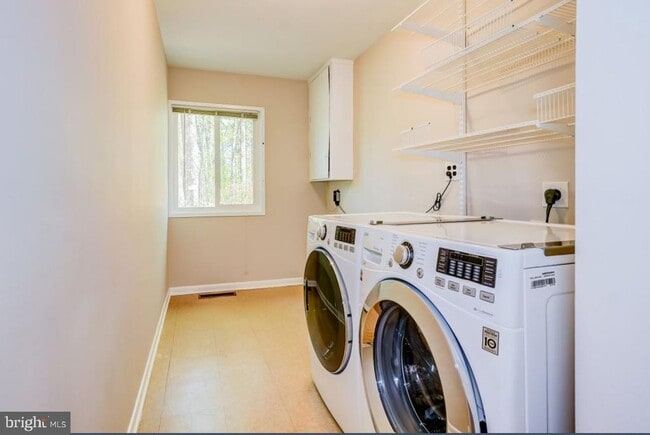 Building Photo - 8428 Magruder Mill Ct