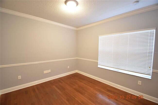 Building Photo - 8806 Cameron Crest Dr