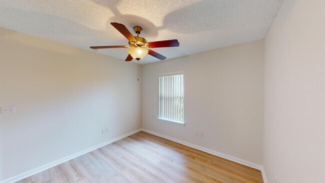 Building Photo - 5 Ryland Pl