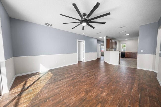 Building Photo - 161 Prairie Falcon Dr