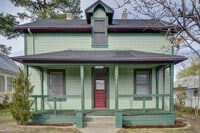 Building Photo - 114 N Willow St