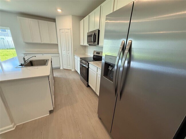 Building Photo - 6224 Botticella Blvd