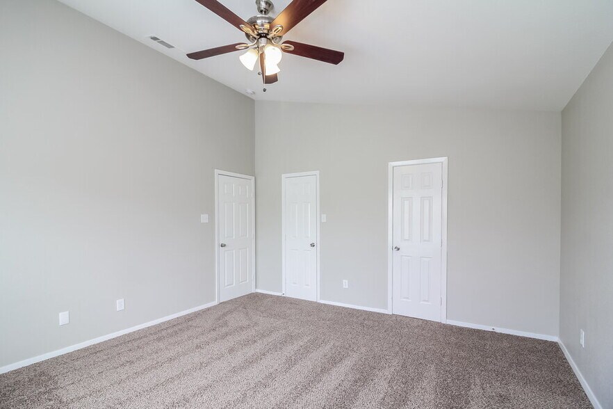 Building Photo - 926 Hannah Way